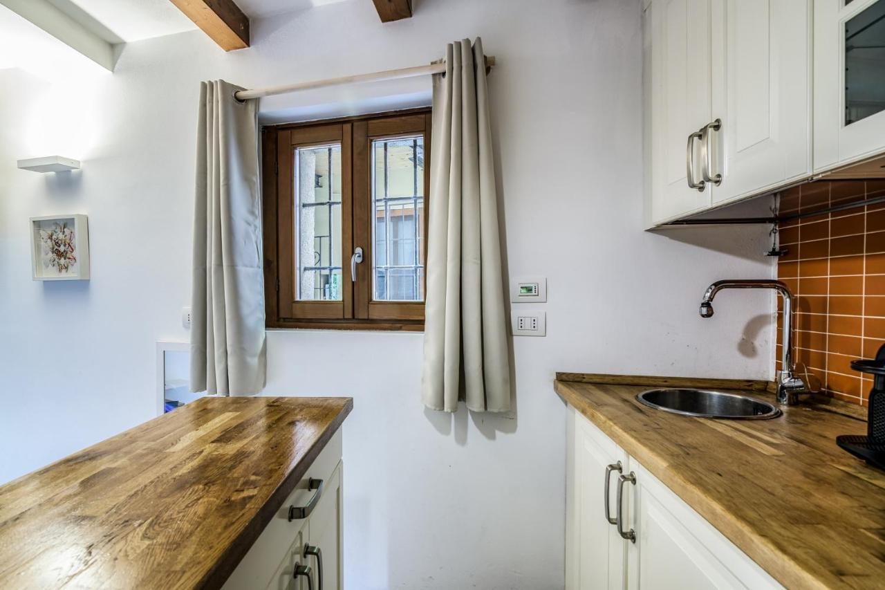 Secret Navigli Suite Милан Экстерьер фото
